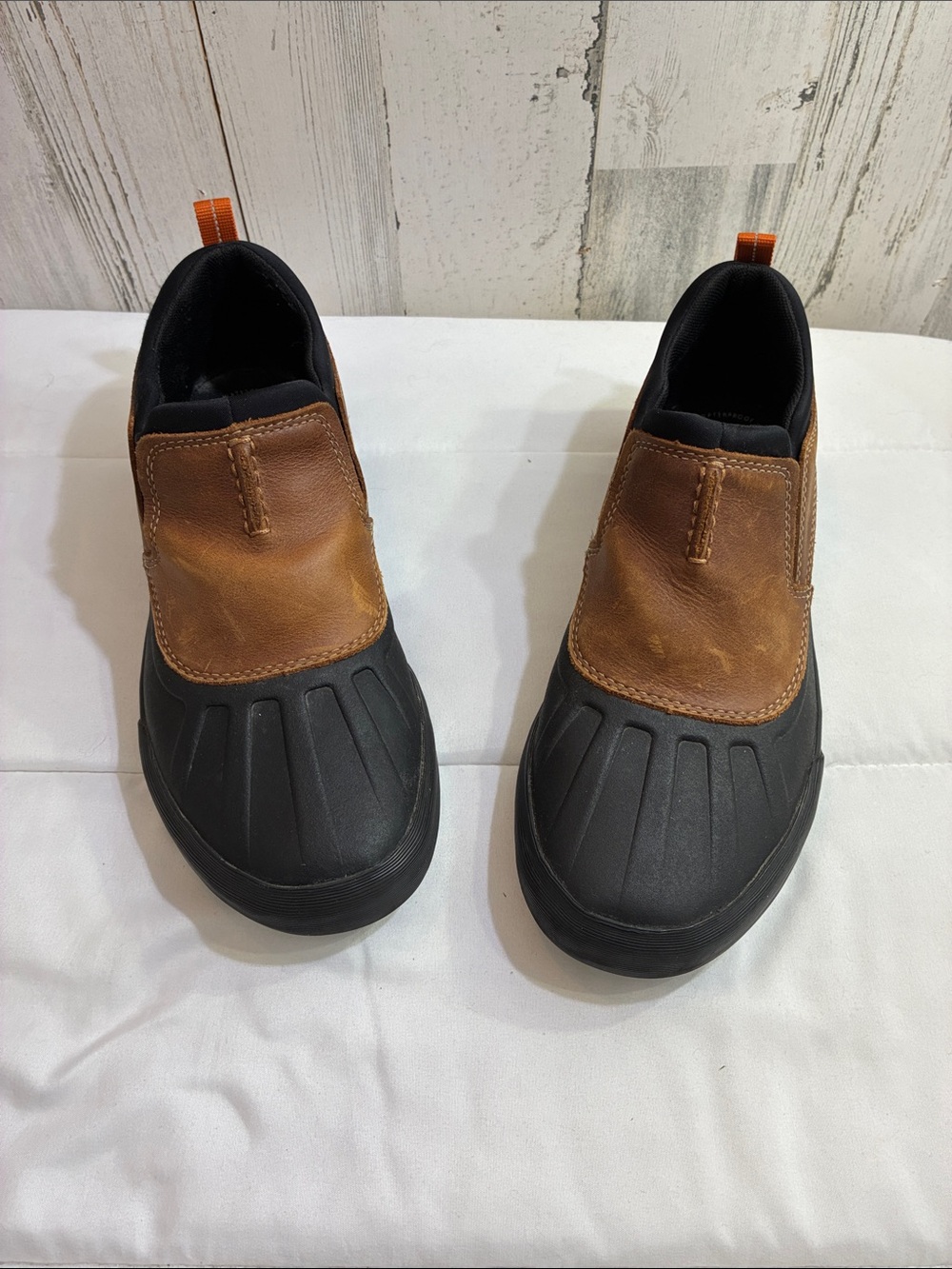 Clarks Brown and Black Slip-On Rain & Snow Boots Men’s Sz 9.5 leather